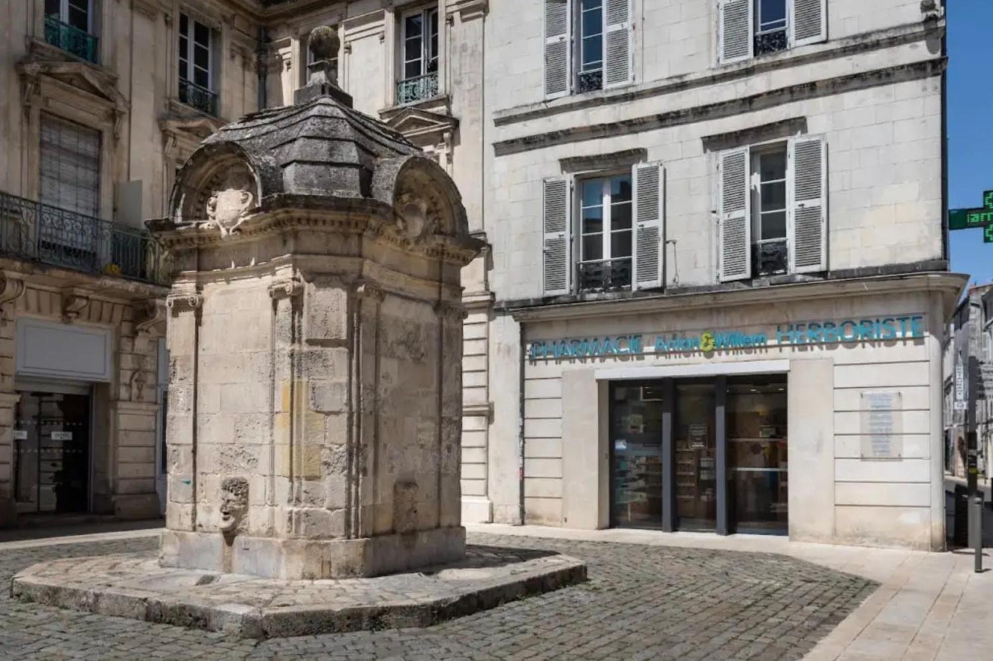 Les Apparts De Charly Duplex Cosy Au Marche Hyper Centre La Rochelle Tout A Pied Buitenkant foto